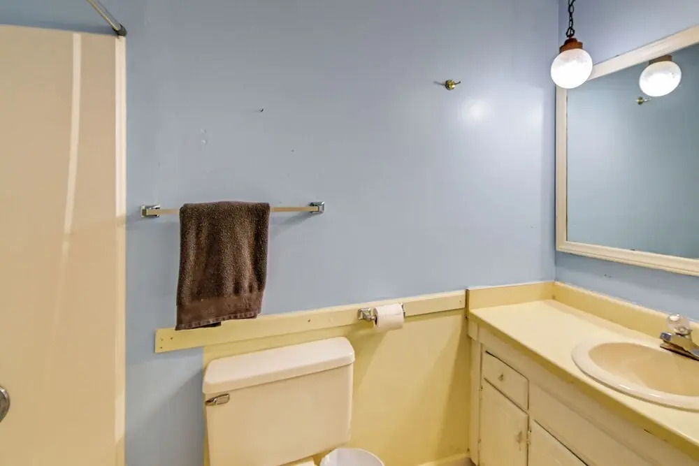 Fayetteville Vacation Rental w/ Yard!