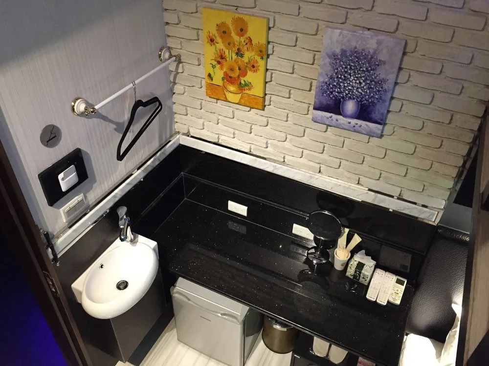 Capsule Hostel