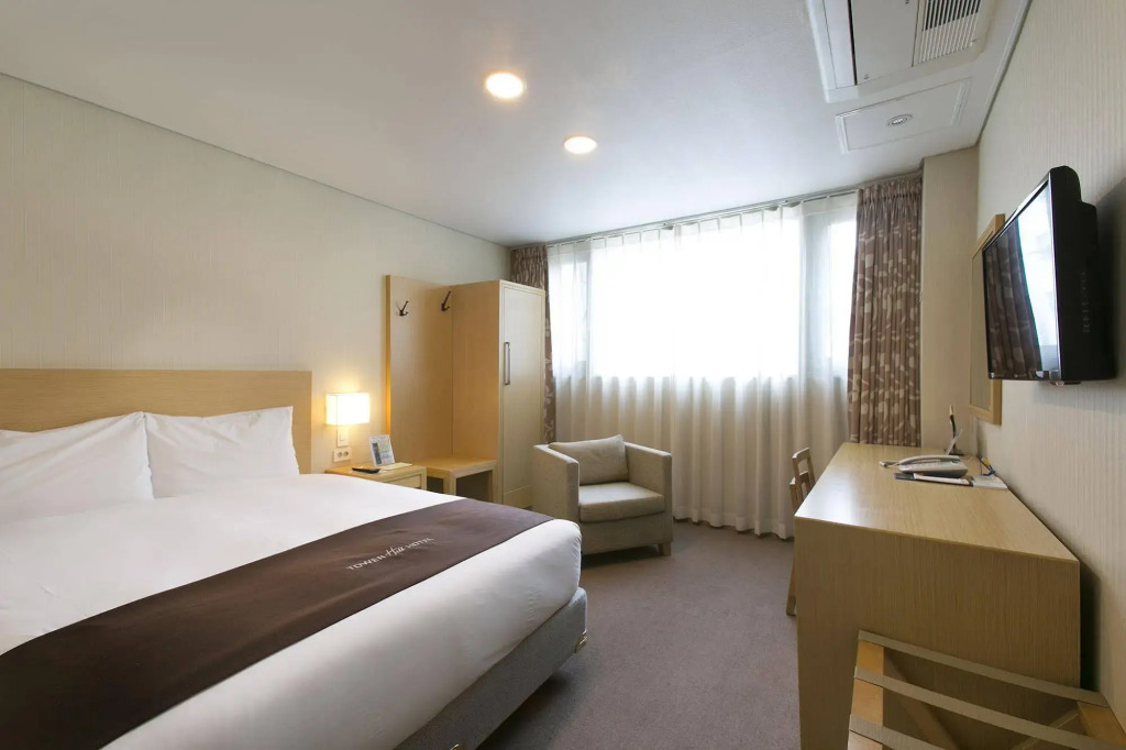 Towerhill Hotel