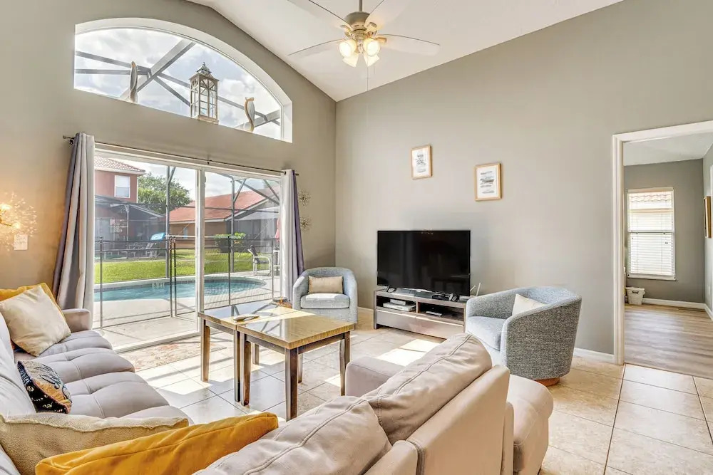 17 Mi to Disney: Home w/ Game Room in Davenport