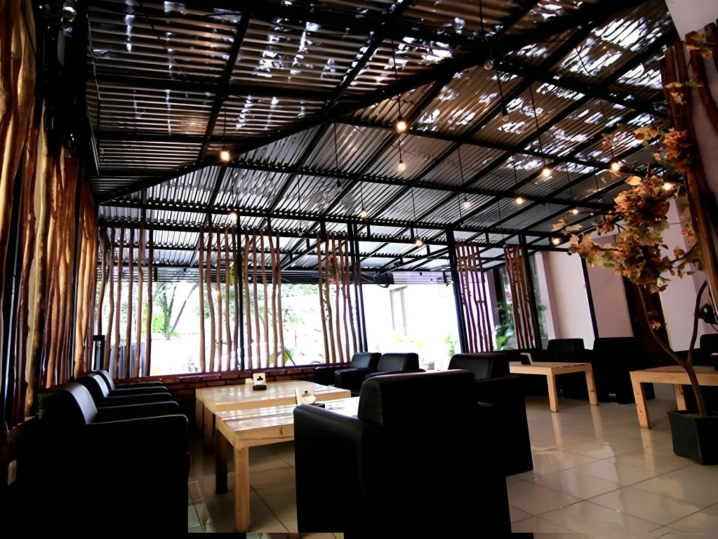 Latief Inn Hotel