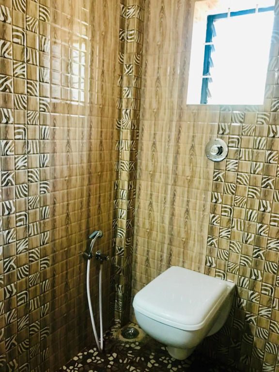 Laliguras Villa Beachside Escape - 100m from Candolim Beach