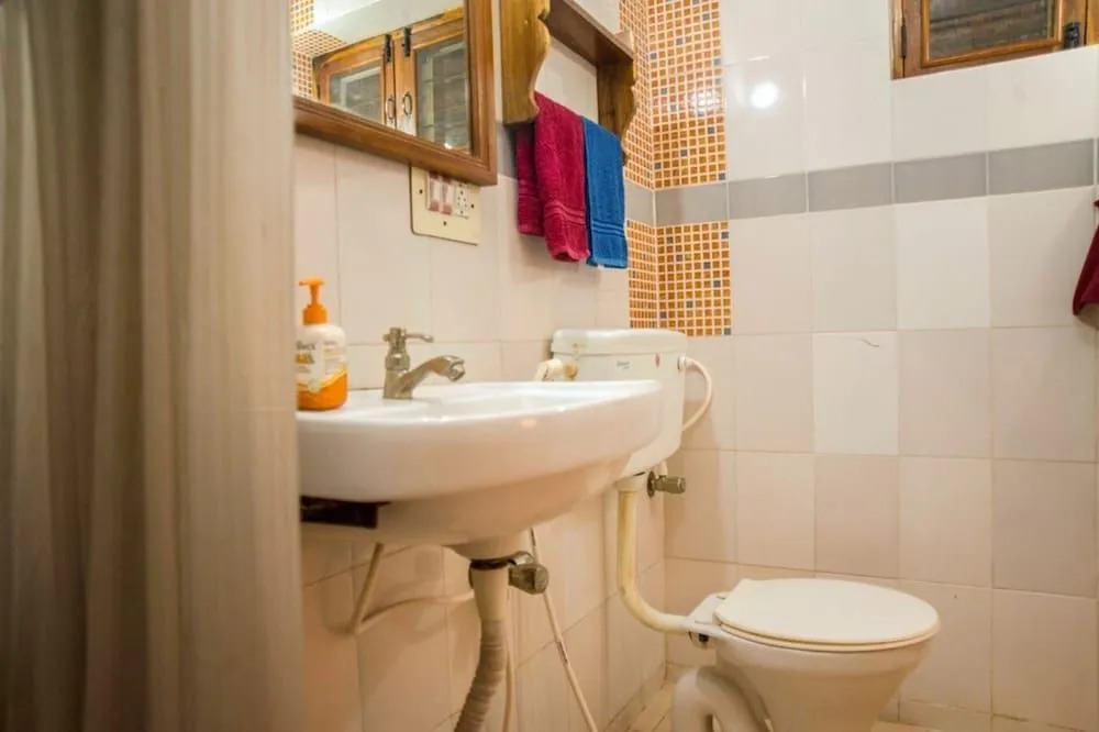 Inn Pondiville Forest Retreat