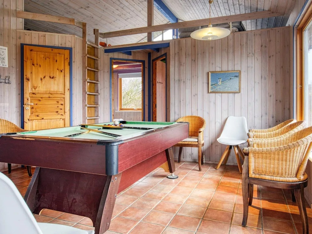 12 person holiday home in Hjørring-By Traum