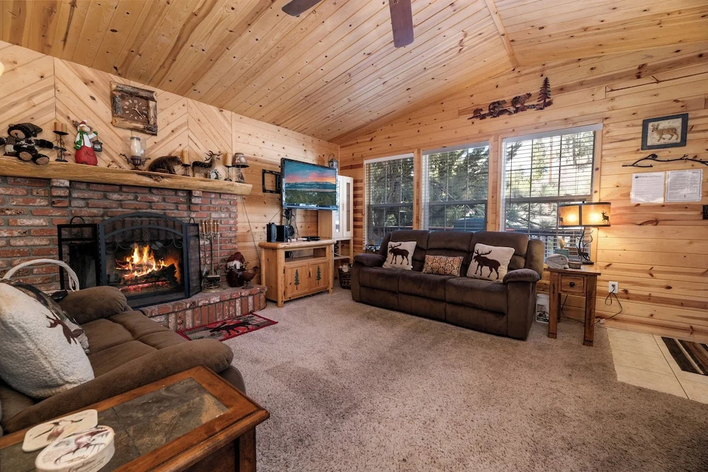 Amazing Cabin - Close To Ski Resort and Village