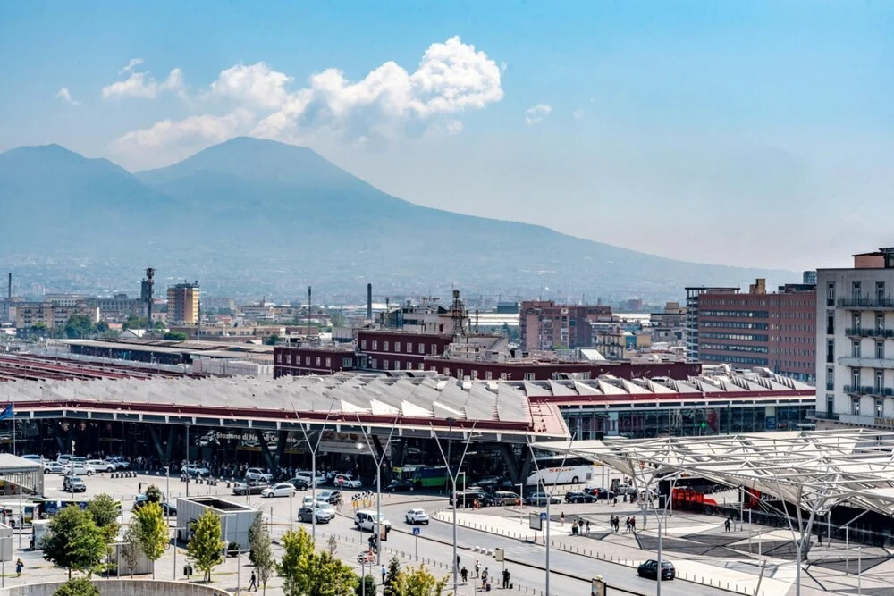 Piazza Garibaldi 39 in Naples