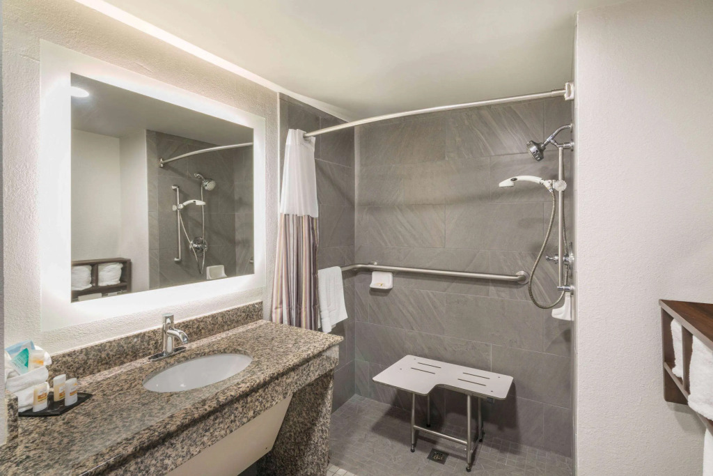 La Quinta by Wyndham Clarksville