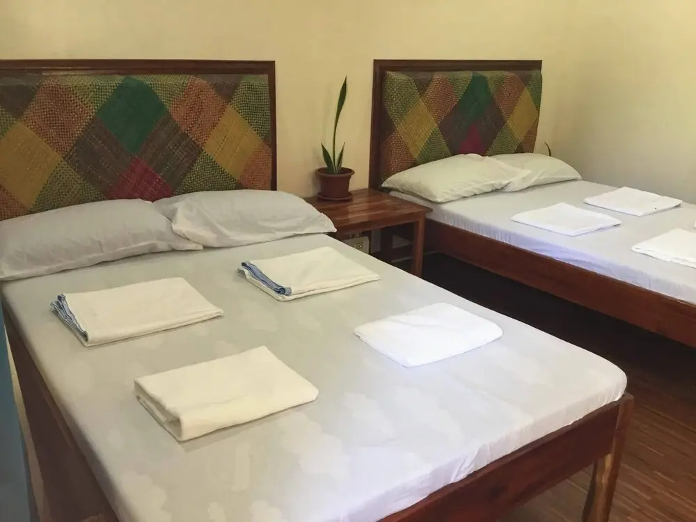Room-serene Family Haven in Mambajao, Ph