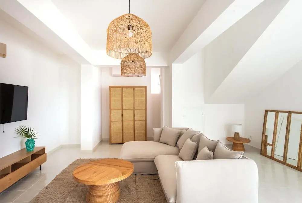 Sea Frame Design Apartments with Pool by Wonderful Italy