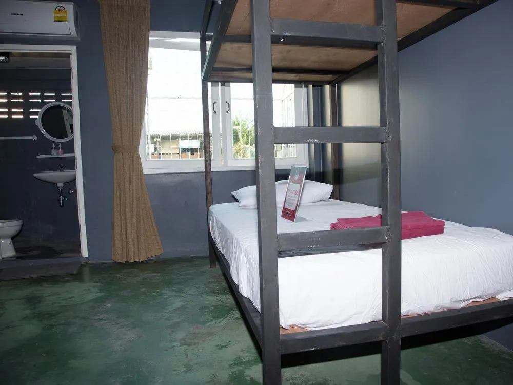 NIDA Rooms Suan Phlu Soi 8 Complex