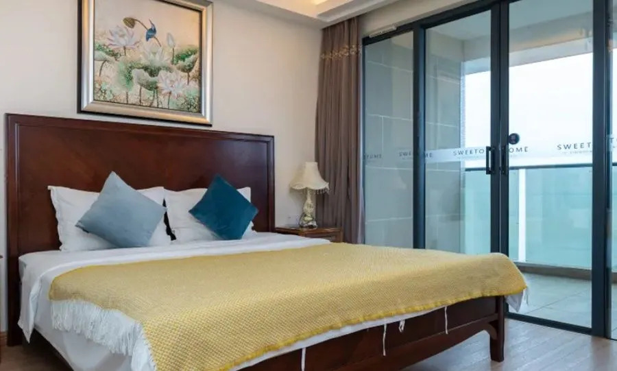 Sweetome Family Apartment Beihai Underwater World