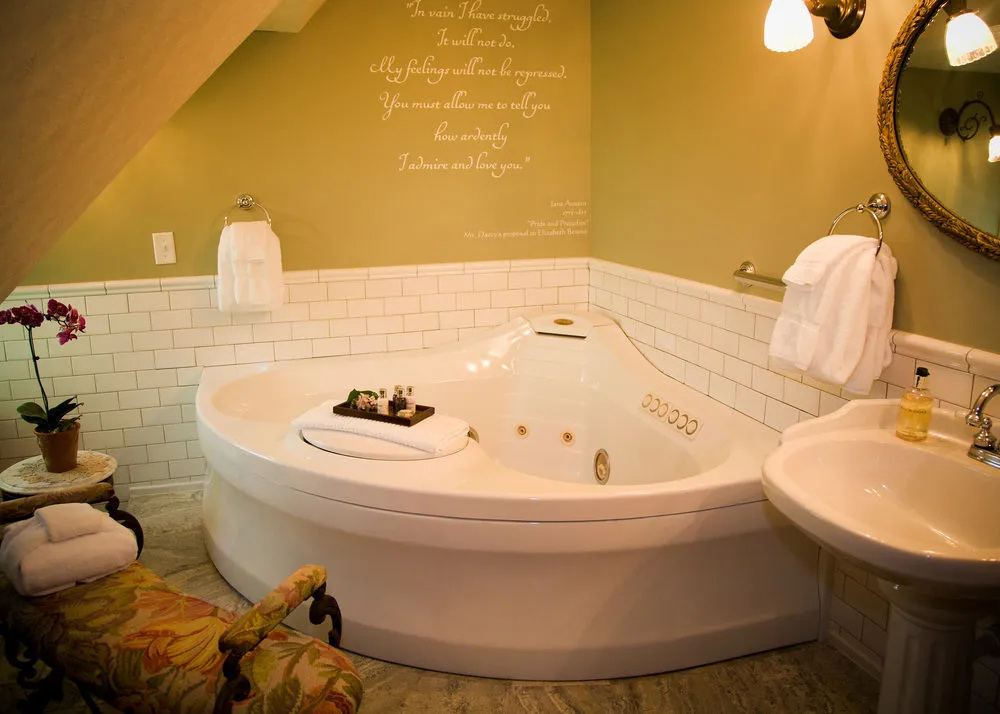 Rivertown Inn