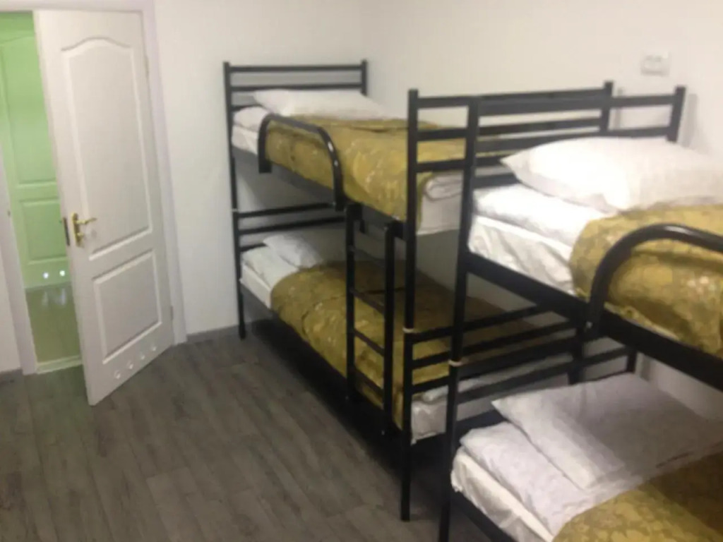 Art Galery Hostel