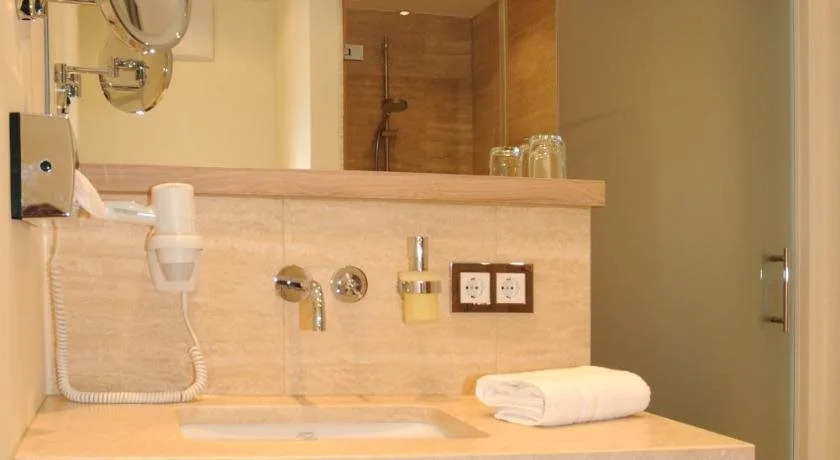 Hotel Gasthof Alte Post Holzkirchen