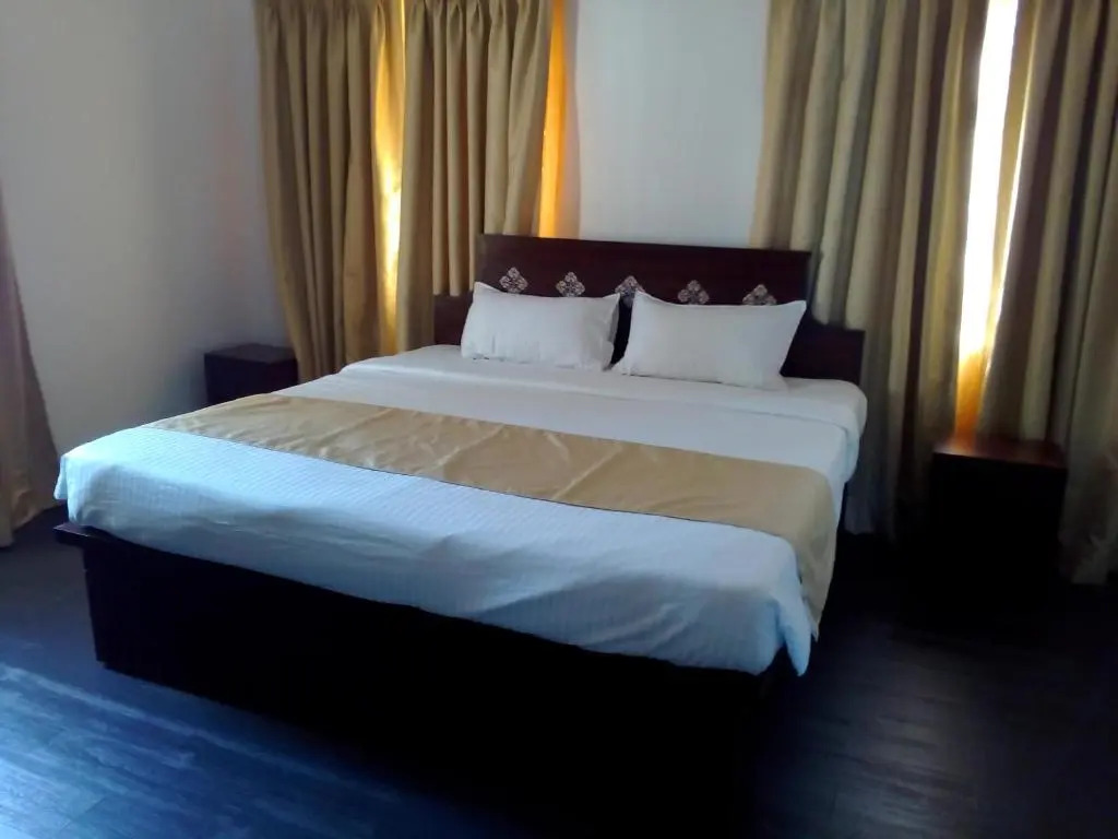 Pinto Rosario Square Resort and Spa