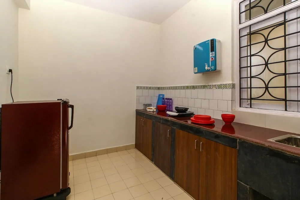 OYO 16160 Home Spacious 2BHK Margao