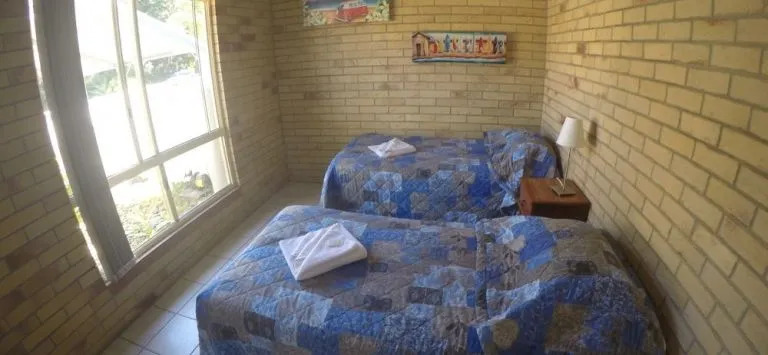 Agnes Palms Motel