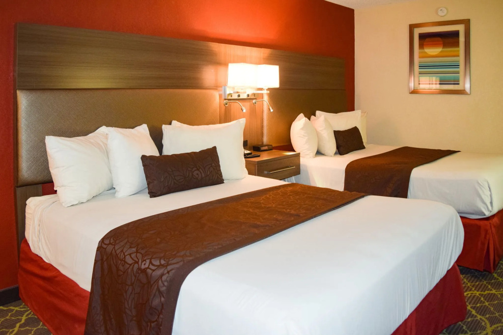 American Inn & Suites West Memphis
