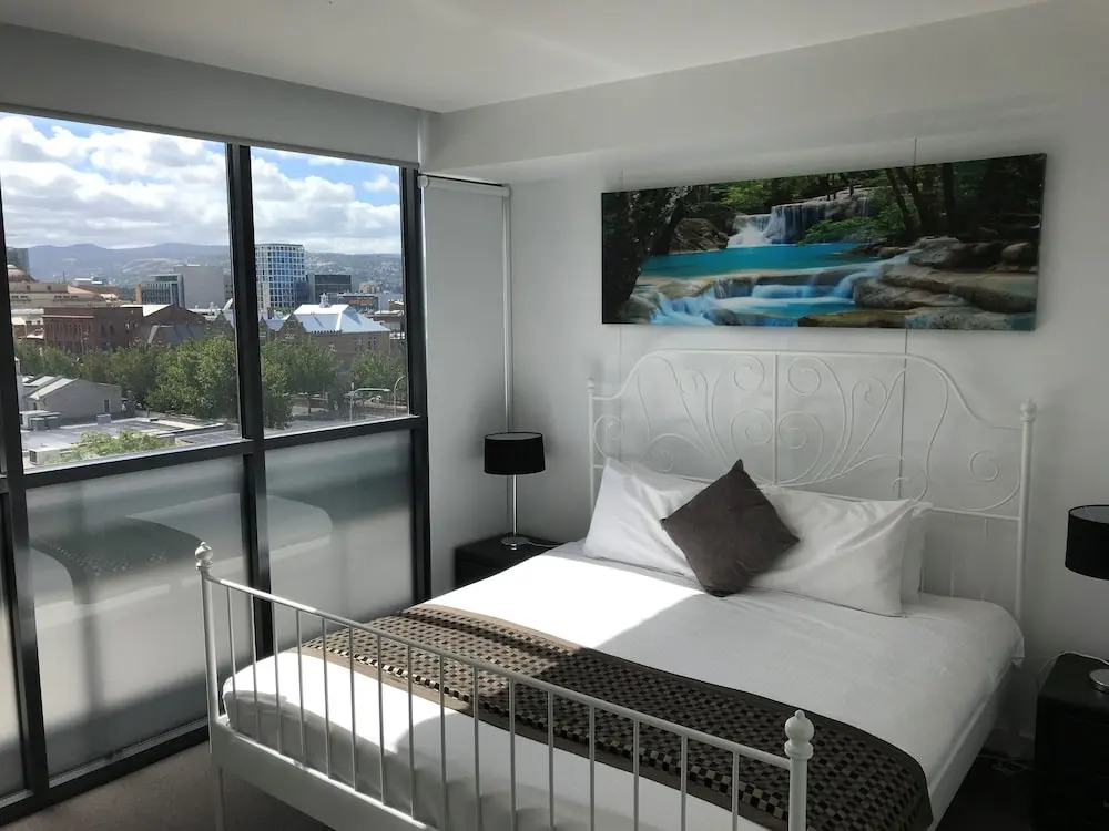 RNR Serviced Apartments Adelaide – Grote St