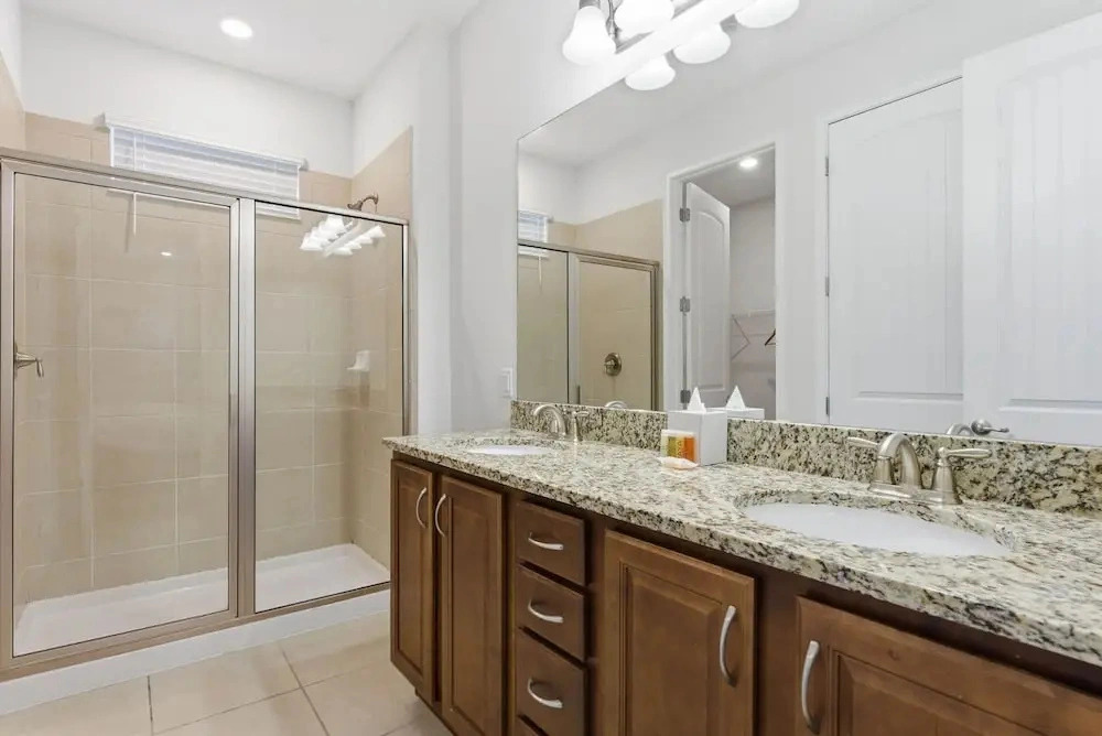 4BR Getaway Spacious Beautiful Great Location