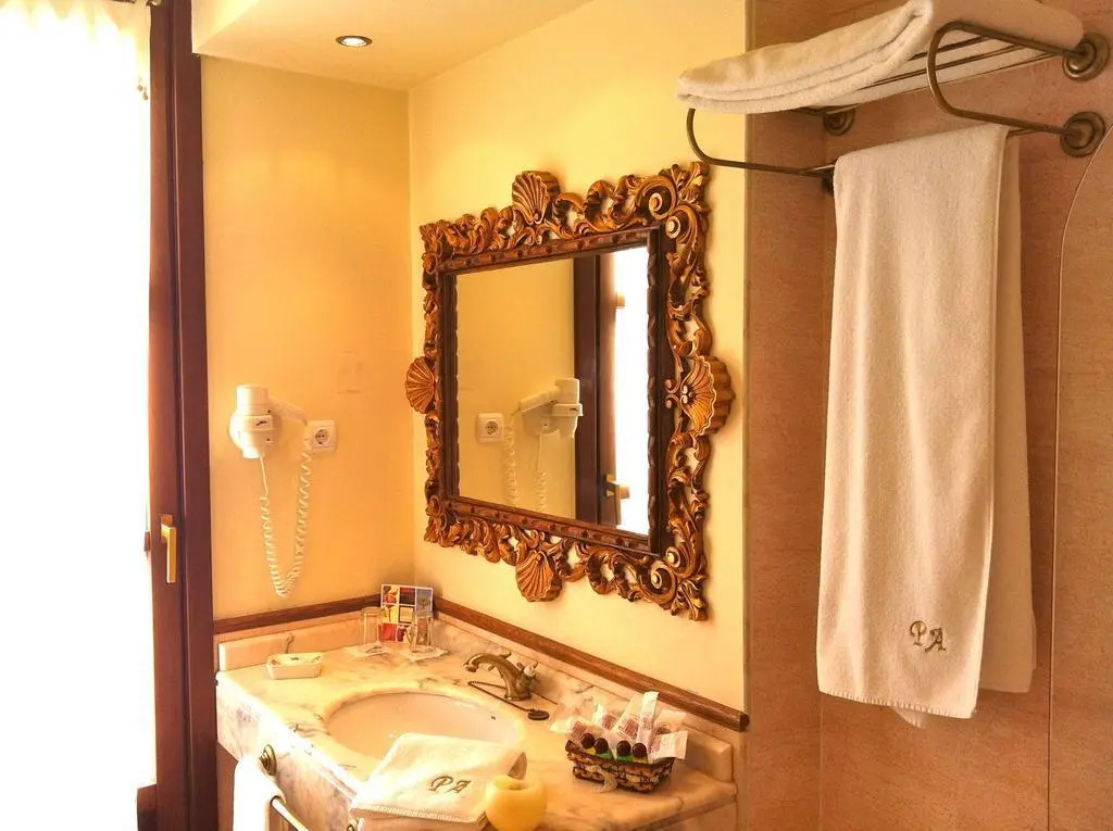 Palacio Azcárate Hotel