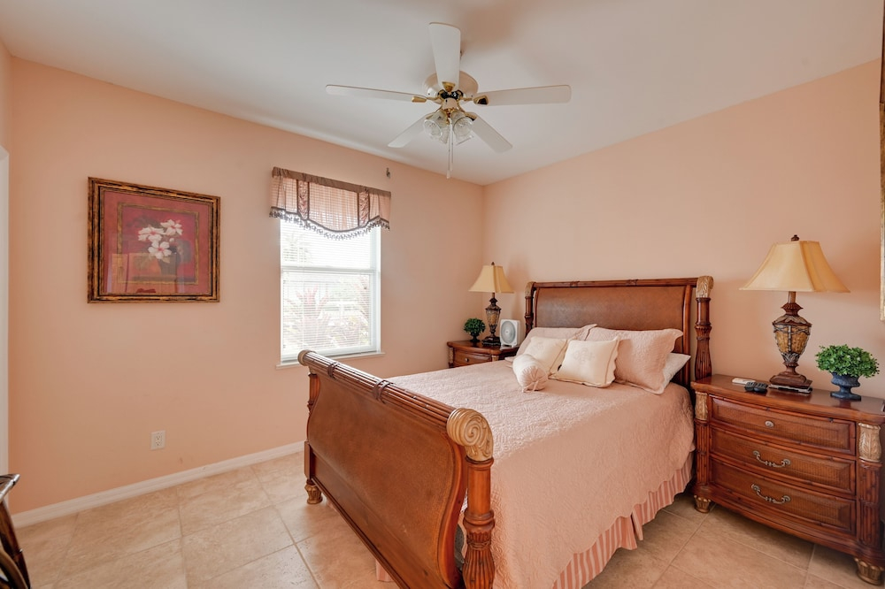 Marco Island Home w/ Southwest Sun & 2 Mi to Beach