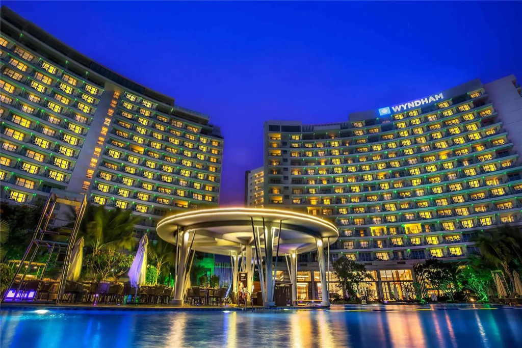 Howard Johnson Resort Sanya Bay