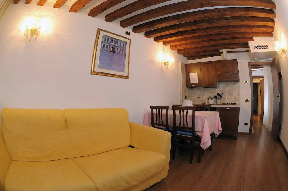 Ca' Pinelli