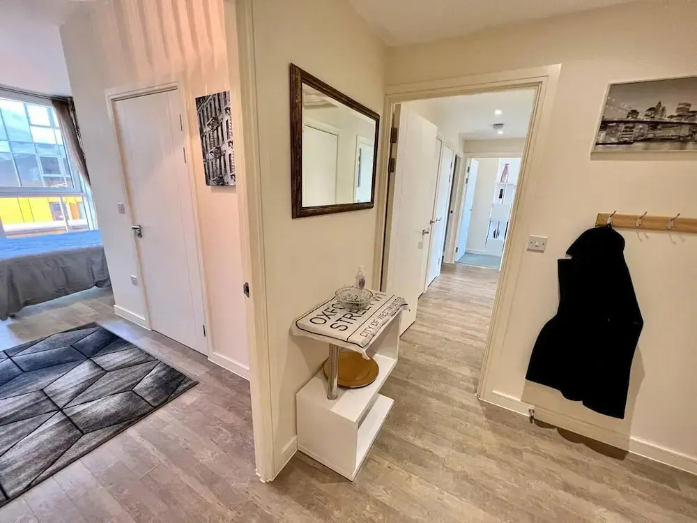 Luxury 5 Penthouse Greenwich Sleep 9 With Parking