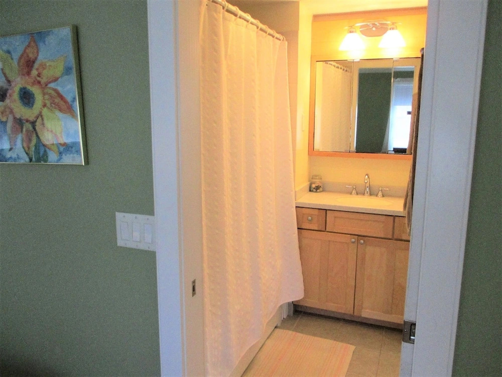 279 Alden - 3 Bedroom House