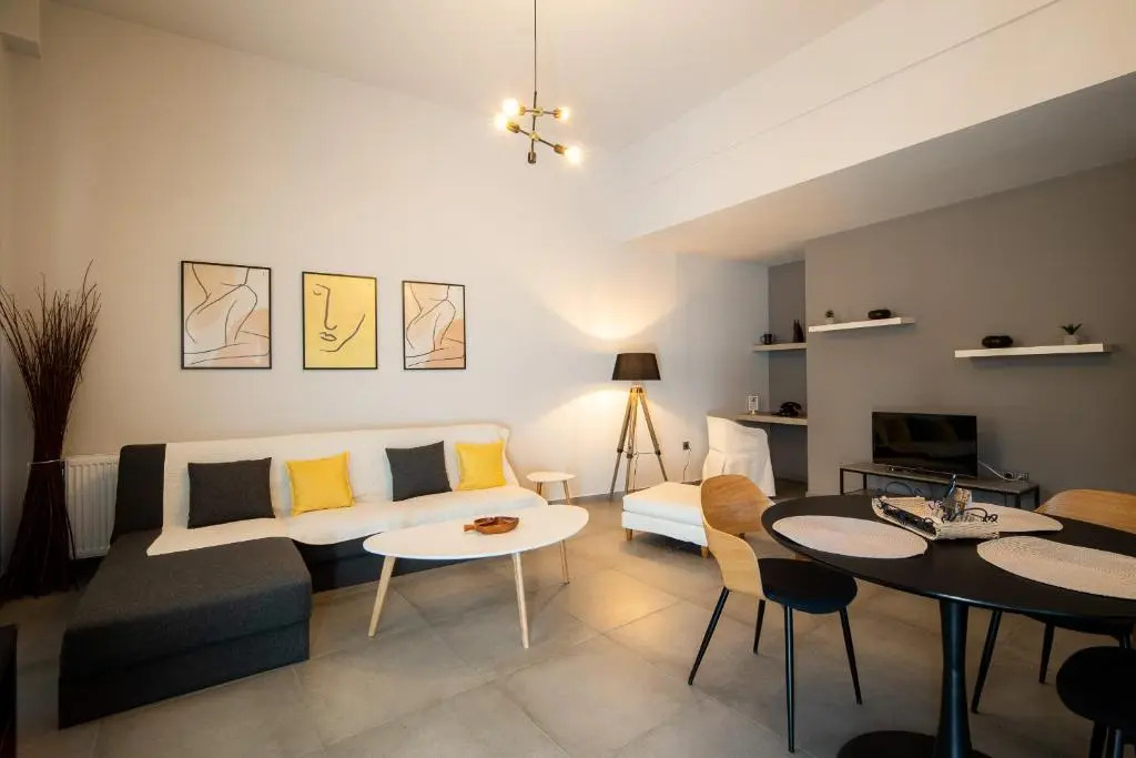 Onar House