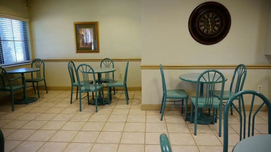 Wesley Inn and Suites