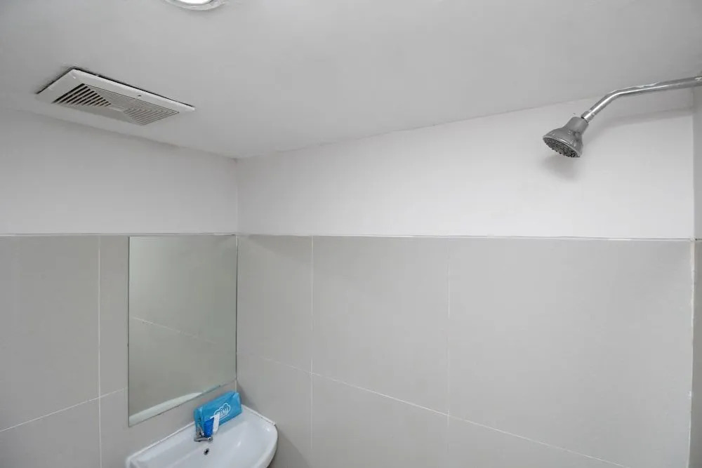 Airy Banyumanik Soedarto 11 Semarang