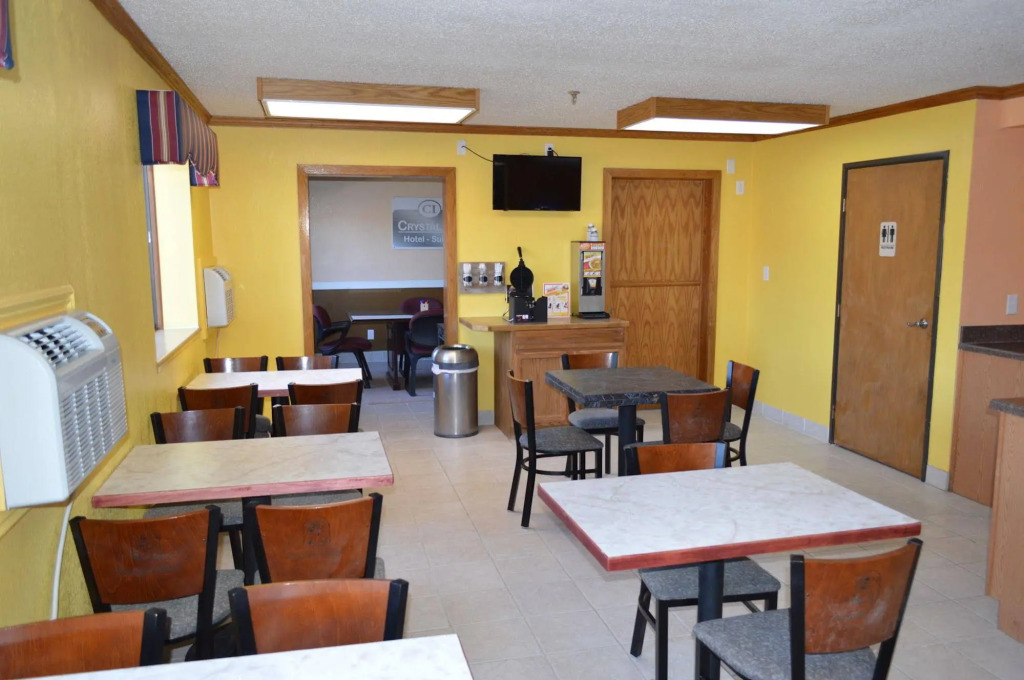 Crystal Inn and Suites