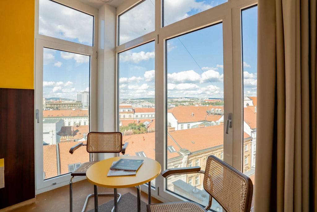 Hotel Avion - NKP - WORLD MONUMENT