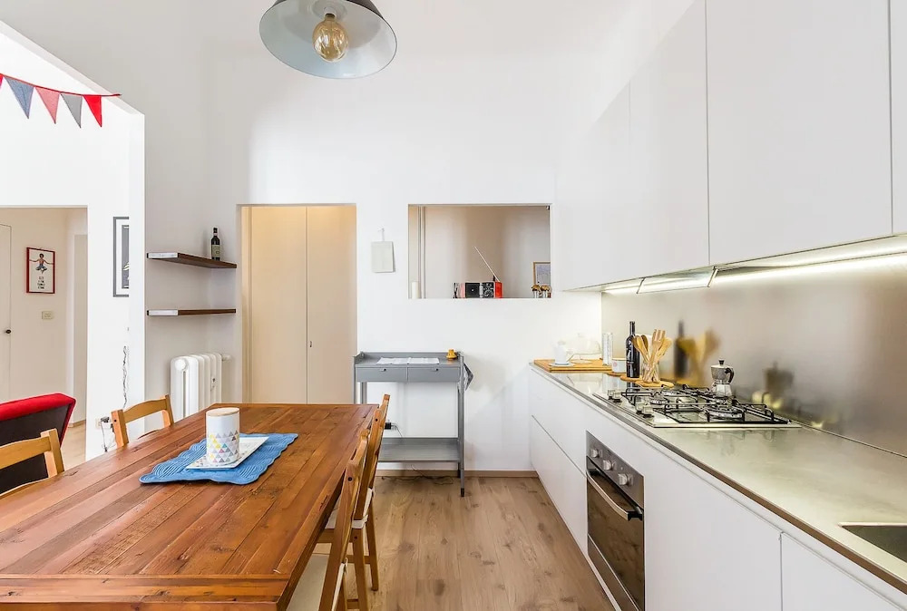 Alessia's Flat- Marche M5