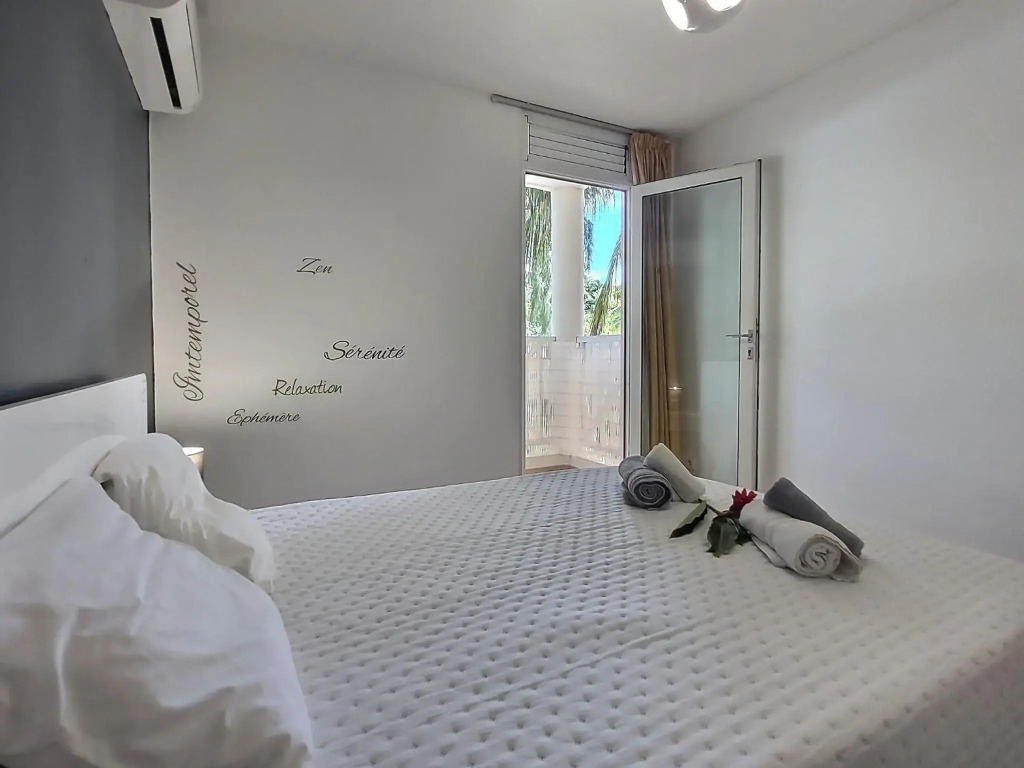 Appartement Le Chadec, 1ch, piscine, belle plage à 900m