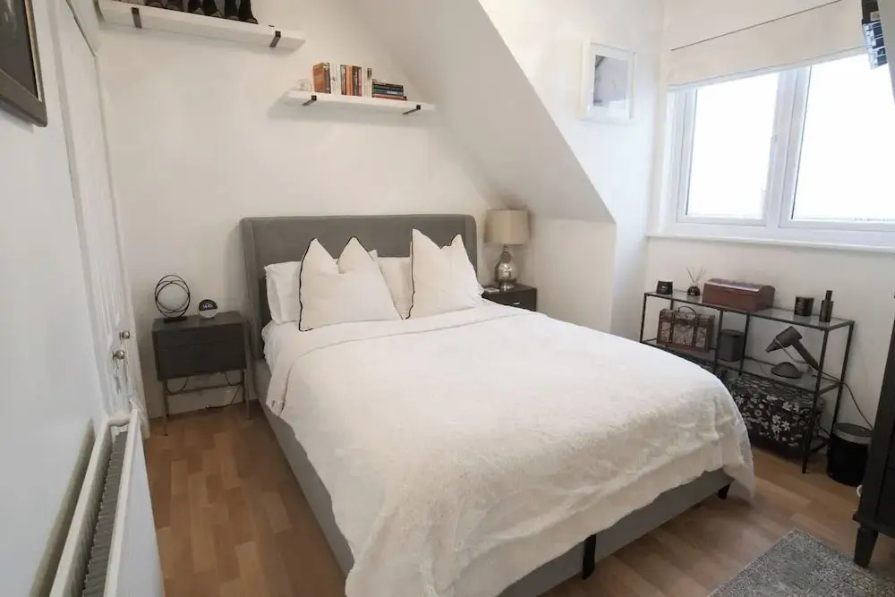 The Lily Suite in Berkshire