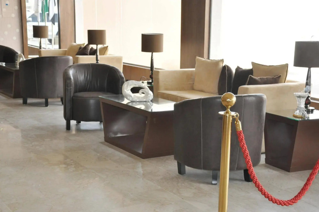 Towlan Hotel Suites 1
