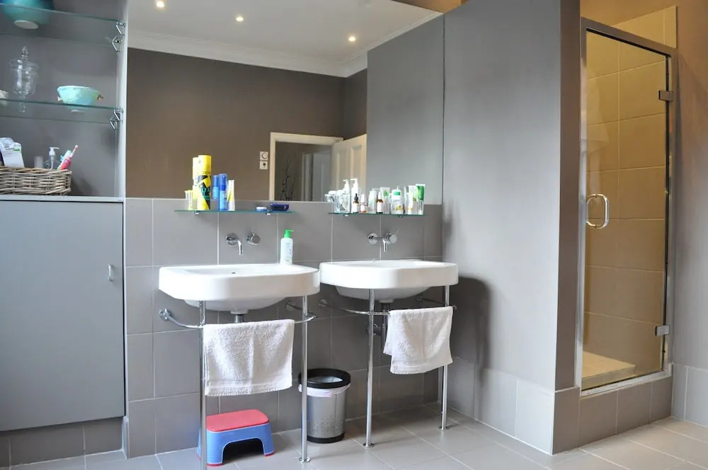 4 Bedroom Home in Great Location