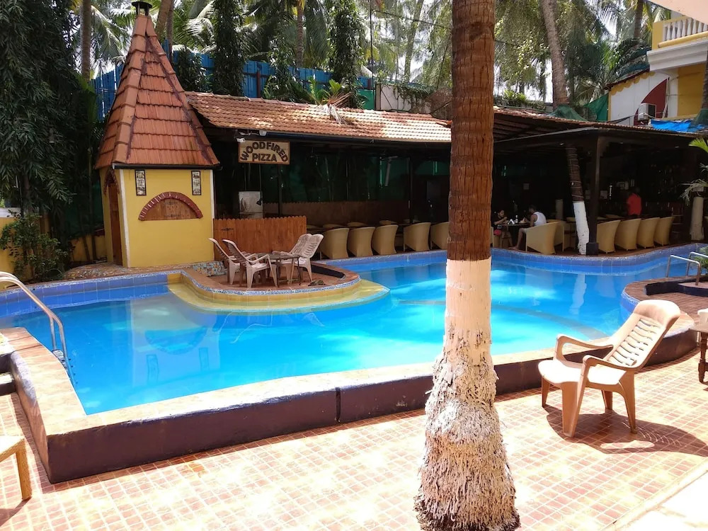 OYO StayOut Lavina Street Calangute