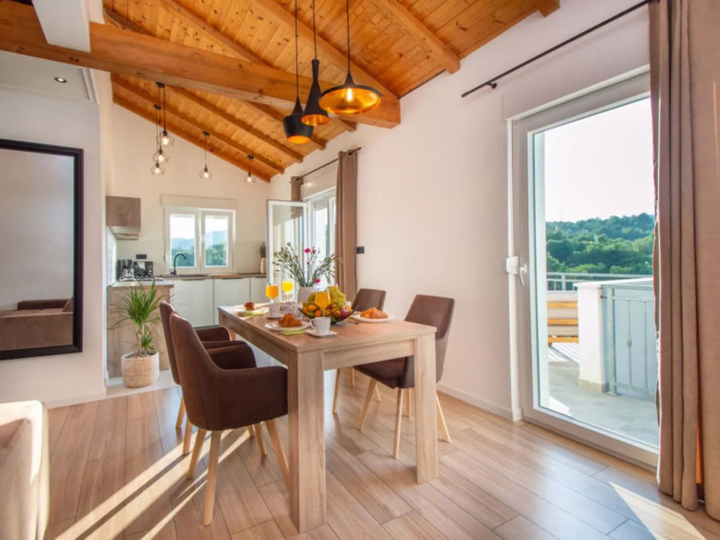 House Dalmacia Anttola
