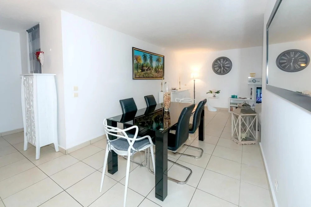 Apartment With 2 Bedrooms in Pointe-à-pitre, With Wonderful sea View, Furnished Terrace and Wifi