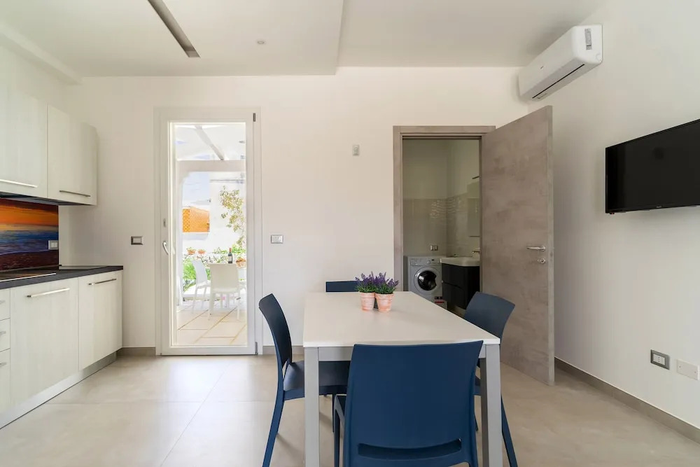 2945 Residence Jolly Mare - Mono by Barbarhouse