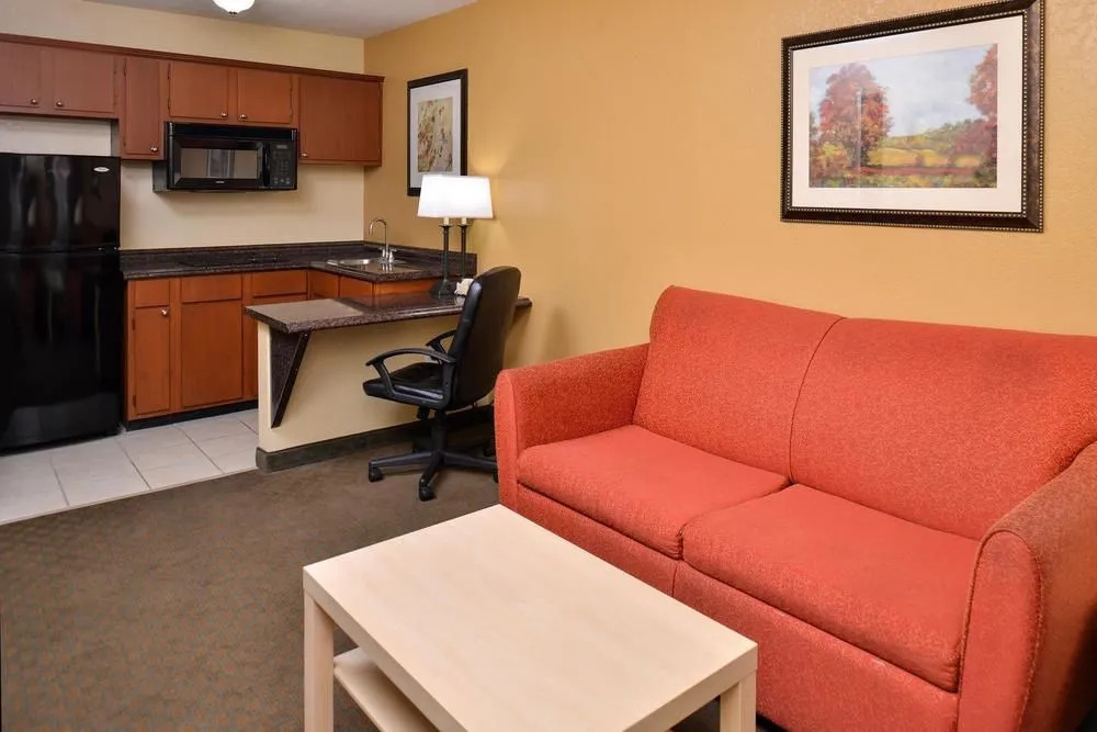 Red Lion Inn And Suites