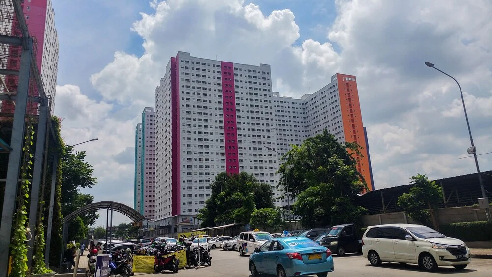 Furnished And Strategic 2Br Apartment For 4 Pax Green Pramuka