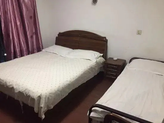 Yihong Hostel