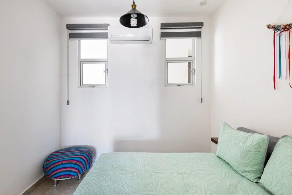 Primer Piso condo , 3 Recamaras+2.5 baños +alberca