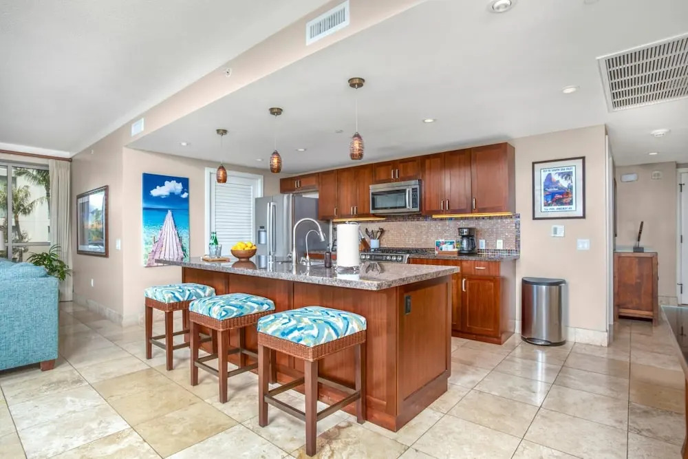Honua Kai 4 Free Cars KBM Resorts Front Alii Suite 4 Units, 8 Bedrooms HK Ml-3164