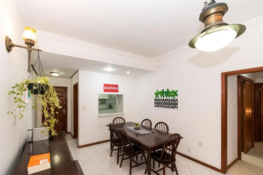 Omar do Rio - NSC 1010/302: Excelente 3Qtos, Internet 200mbps + WorkStation, Tv a Cabo, a 200m da Praia e do Metrô, em Copacabana